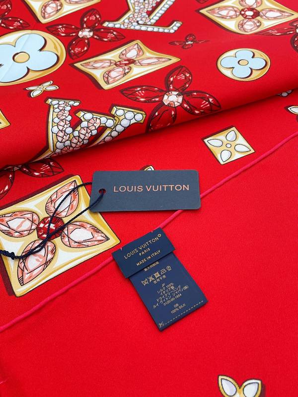 Louis Vuitton Scarf LVC00474